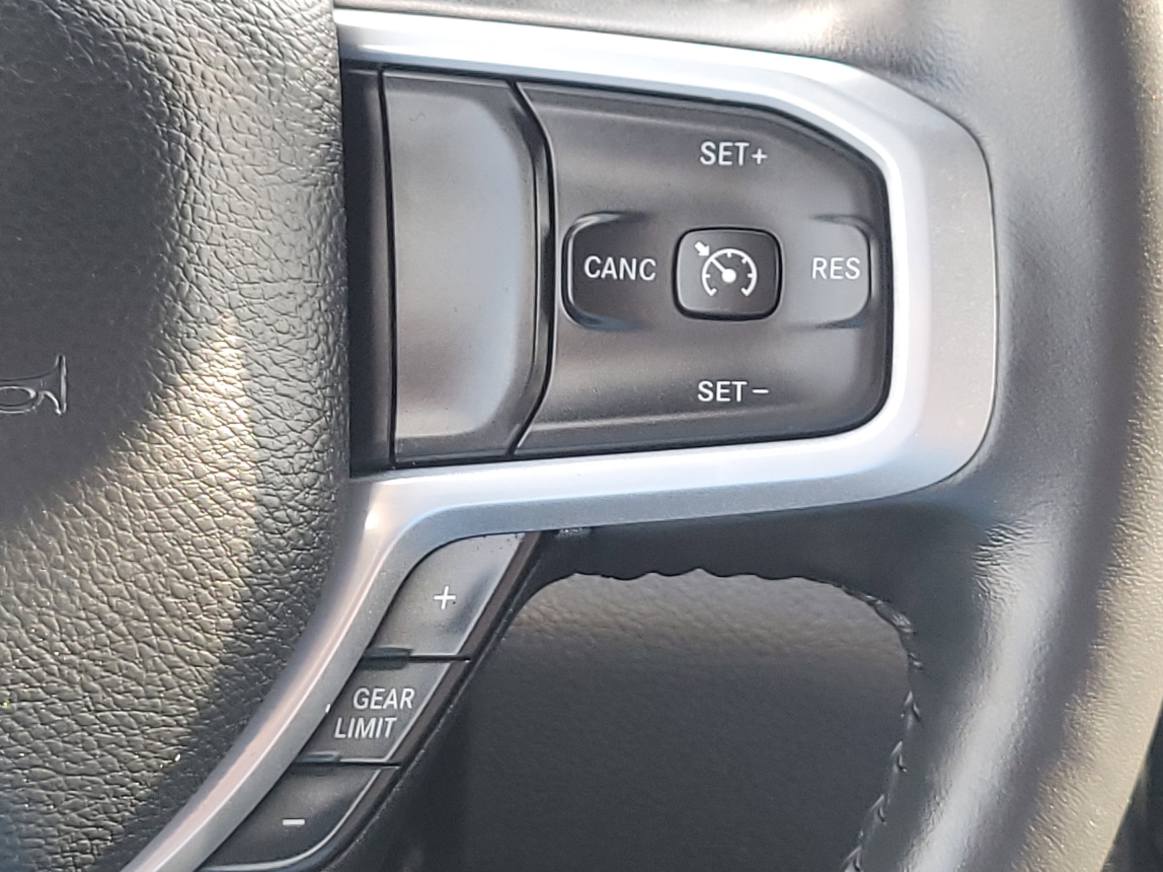 Used 2024 RAM 1500 Big Horn image 24