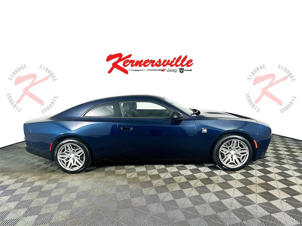 New 2026 Dodge Charger Daytona Scat Pack image 8