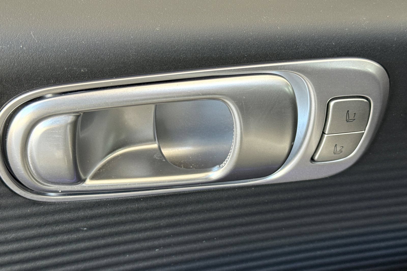 Used 2024 Hyundai Ioniq 6 Limited RWD image 15
