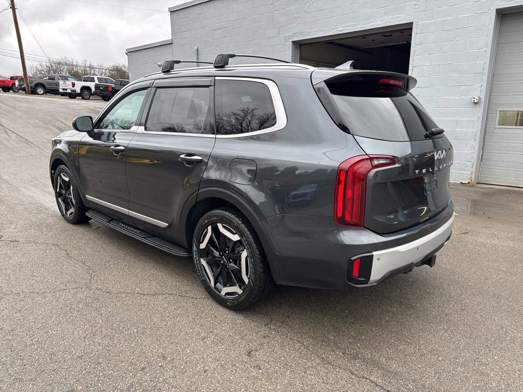 Used 2024 Kia Telluride S image 5