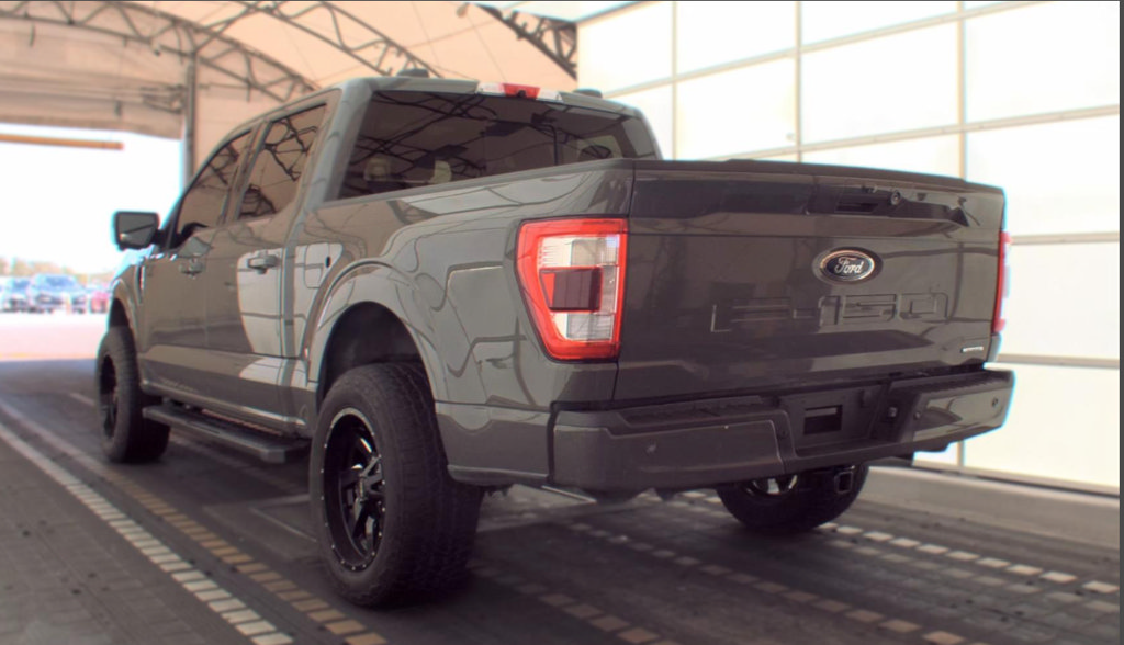 Used 2021 Ford F150 Lariat w/ Equipment Group 502A High AWD/4WD image 8
