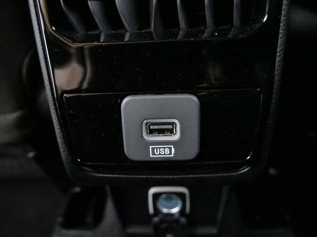 Used 2024 Jeep Compass Sport image 27