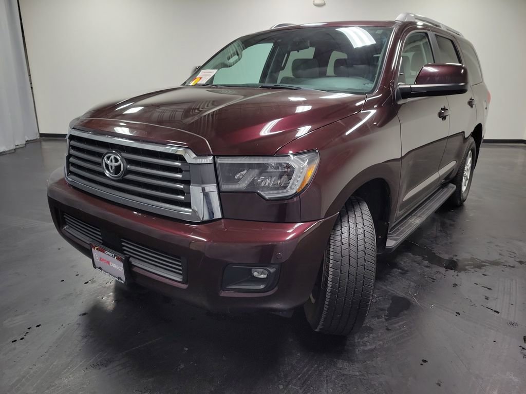 Used 2018 Toyota Sequoia SR5 image 4