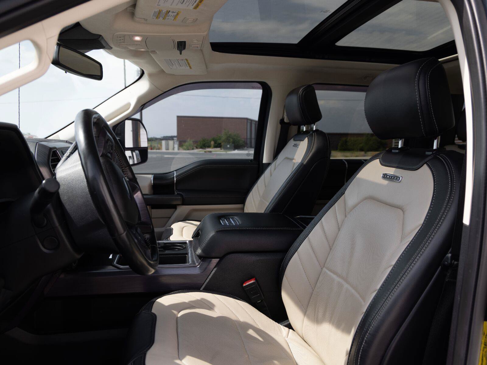 Used 2020 Ford F350 Limited AWD/4WD image 16