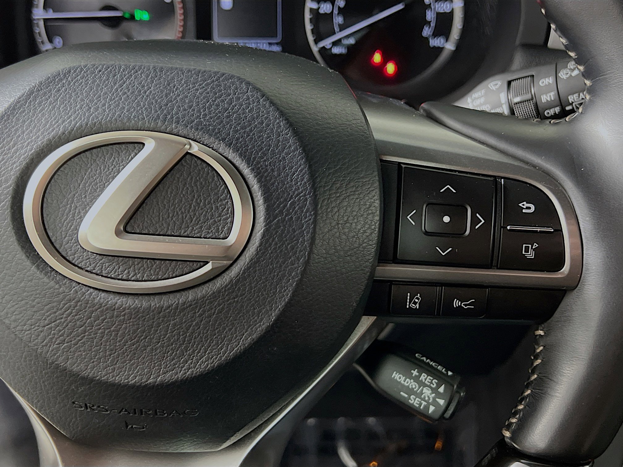 Used 2023 Lexus GX 460 Premium w/ Accessory Package image 20