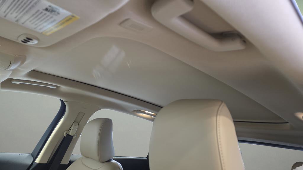 Used 2022 Ford Edge SEL w/ Convenience Package image 11