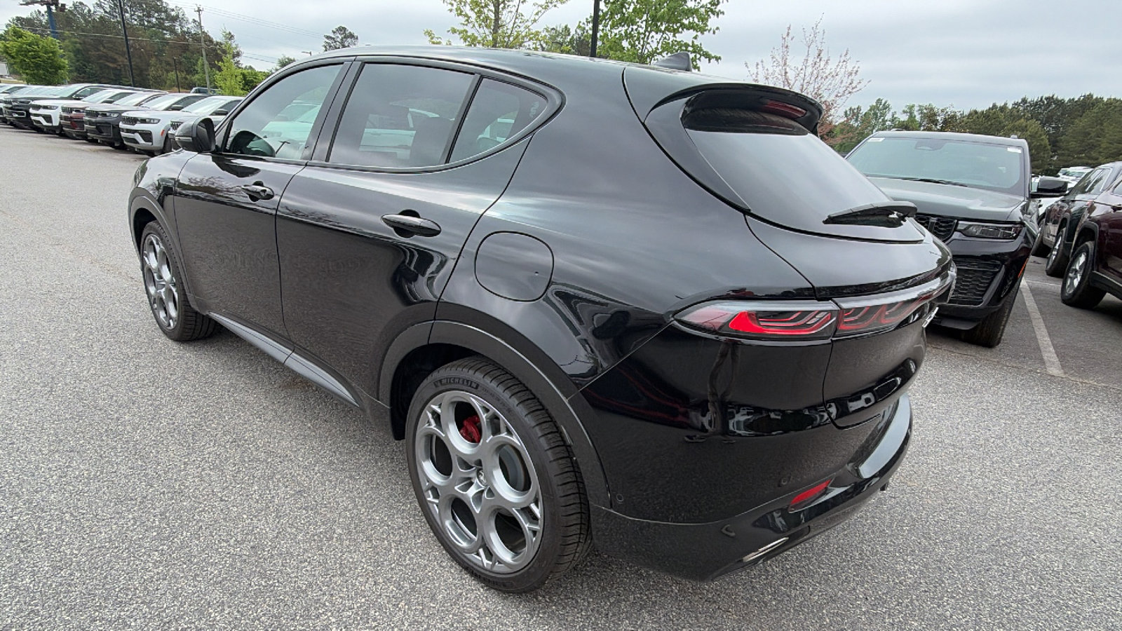 Used 2024 Alfa Romeo Tonale Veloce w/ Active Assist Package AWD/4WD image 10