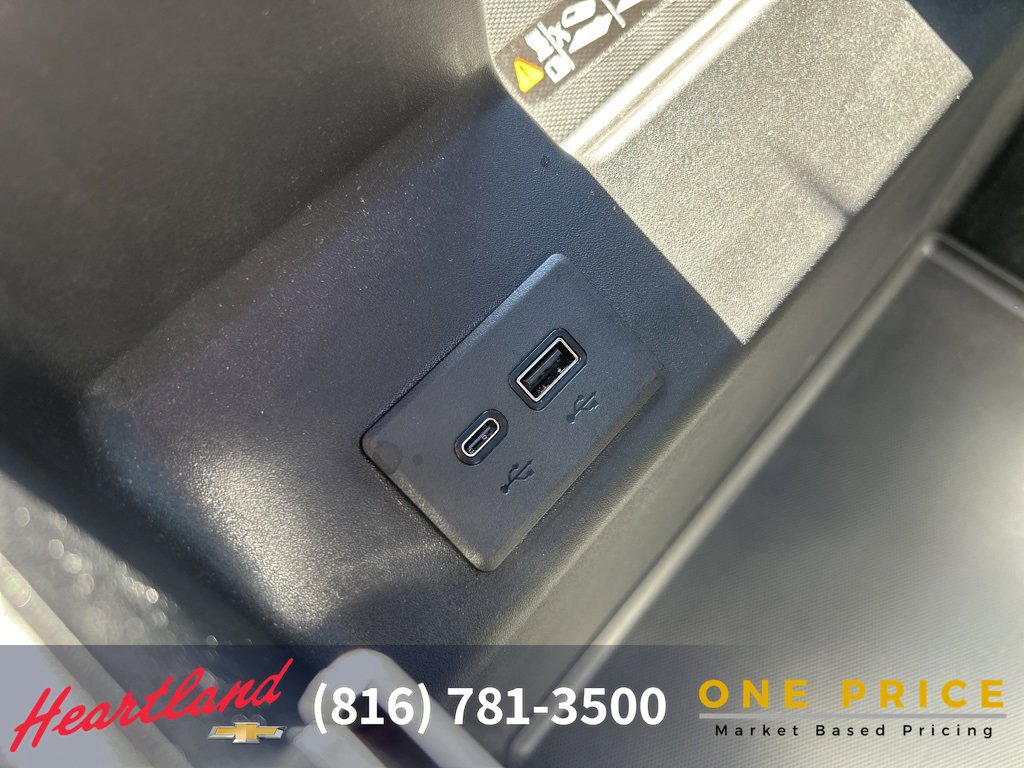 Used 2024 Chevrolet Silverado 2500 High Country w/ High Country Premium Package image 46