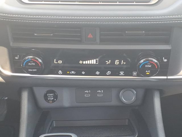 Used 2026 Nissan Rogue SV w/ Cold Weather Package AWD/4WD image 16