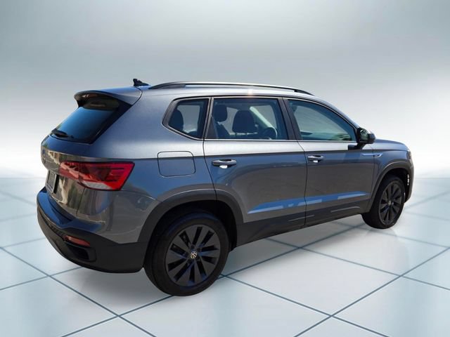 Used 2023 Volkswagen Taos S w/ Driver Assistance Package FWD image 5