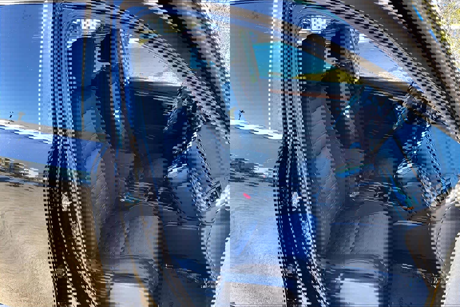 Used 2018 Honda CR-V EX image 7