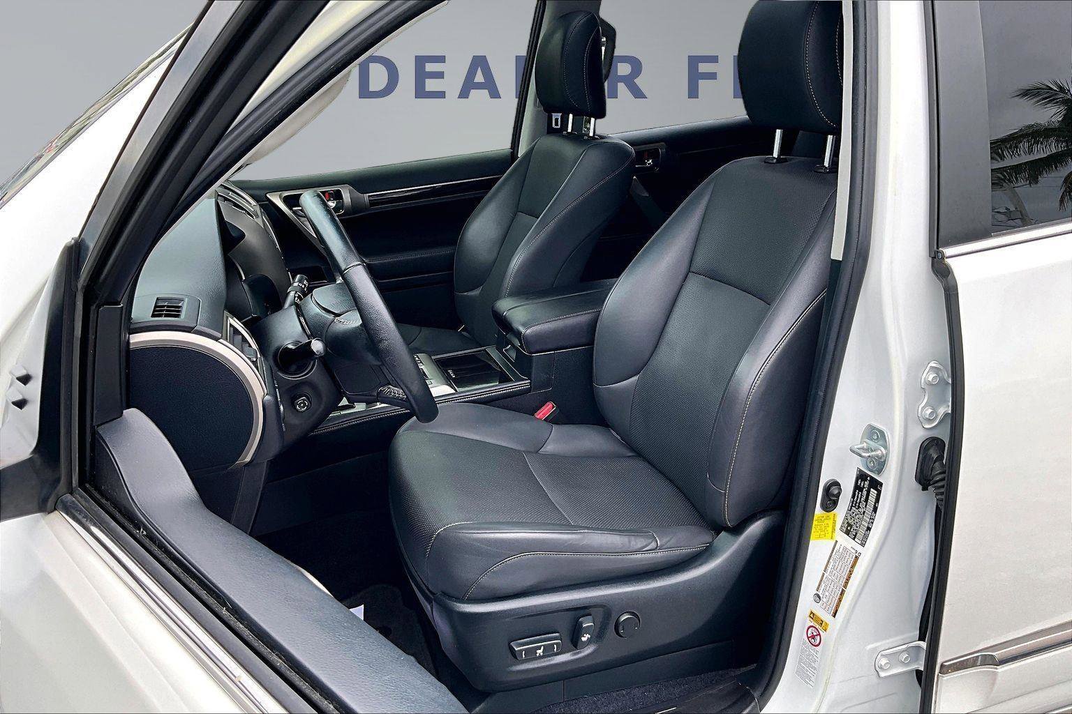 Used 2017 Lexus GX 460 w/ Navigation Package AWD/4WD image 21