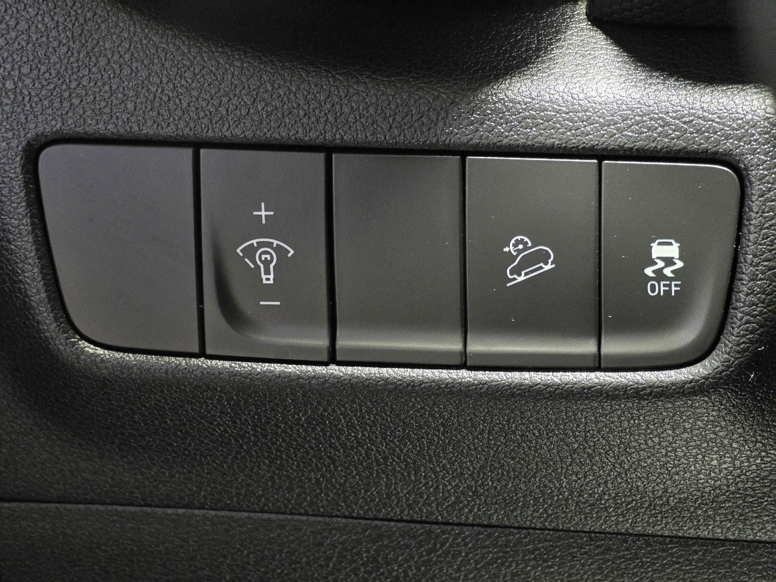 Certified 2023 Hyundai Kona SEL image 34