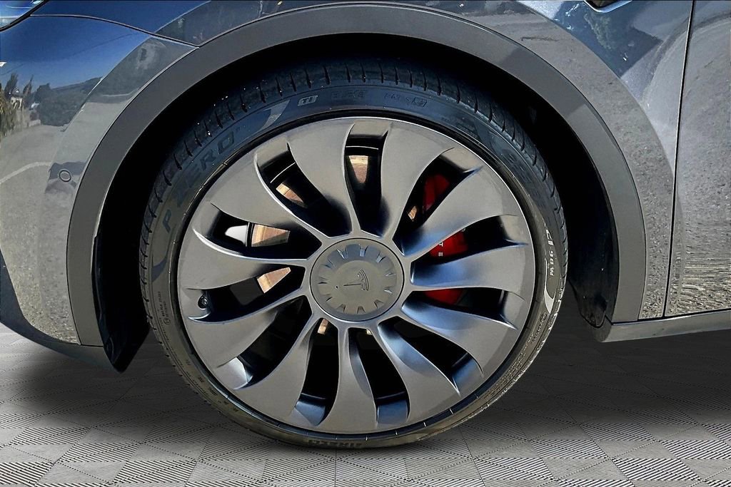 Used 2021 Tesla Model Y Performance AWD/4WD image 32