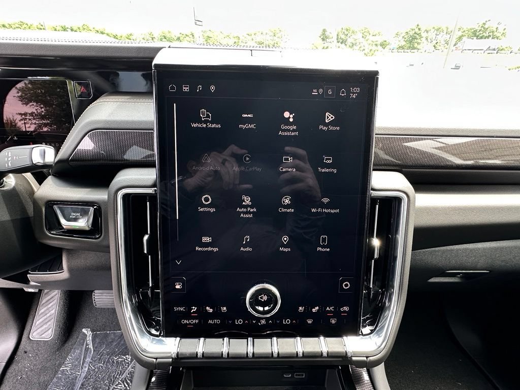 New 2026 GMC Yukon Elevation w/ Elevation Premium Package AWD/4WD image 24