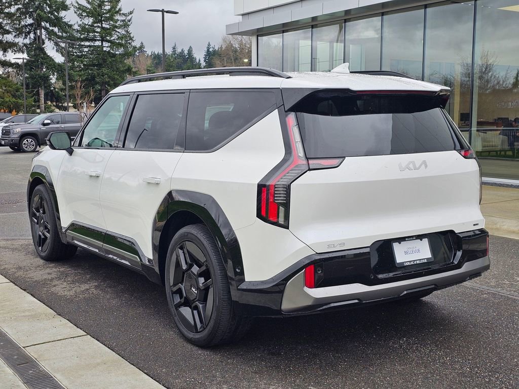 Used 2024 Kia EV9 GT-Line image 3