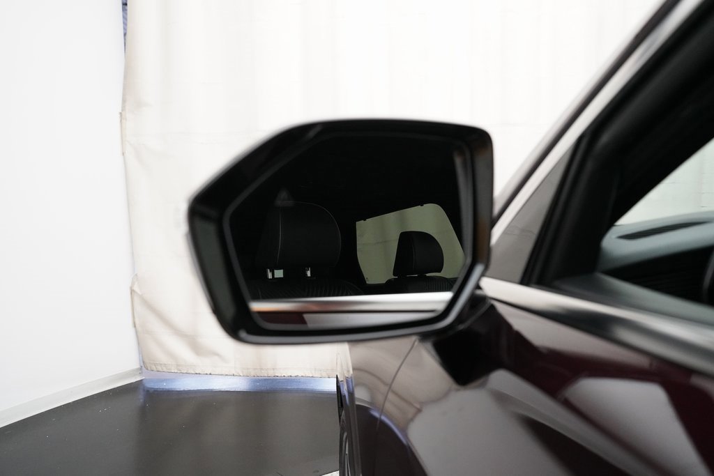 Used 2024 Hyundai Palisade Calligraphy image 25