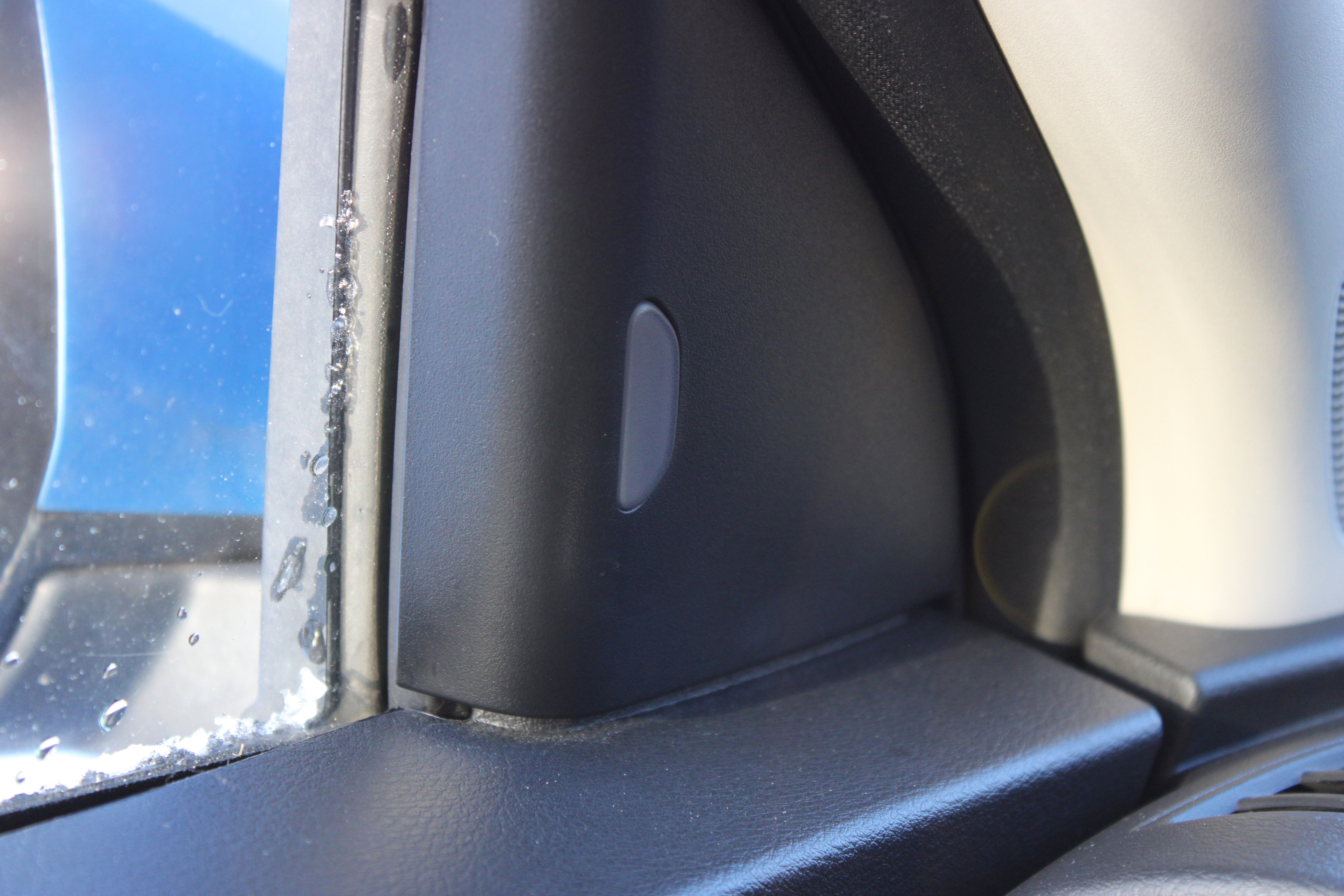 Certified 2021 Nissan Kicks SV image 27