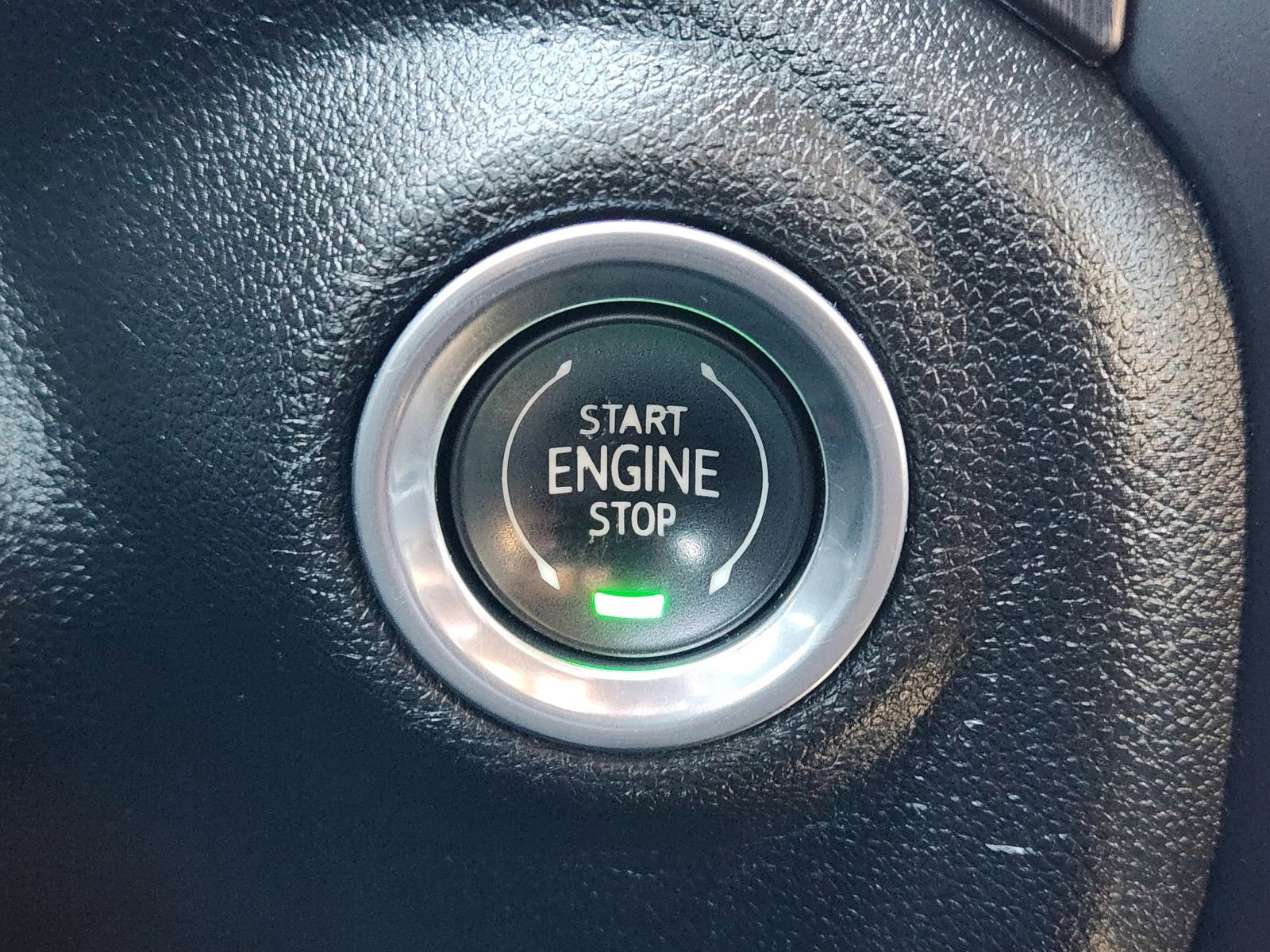 Used 2020 GMC Sierra 2500 AT4 w/ AT4 Premium Package image 25