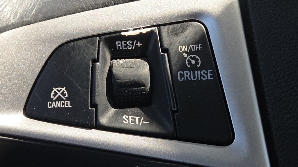 Used 2012 GMC Terrain SLT w/ LPO, Chrome Package image 10