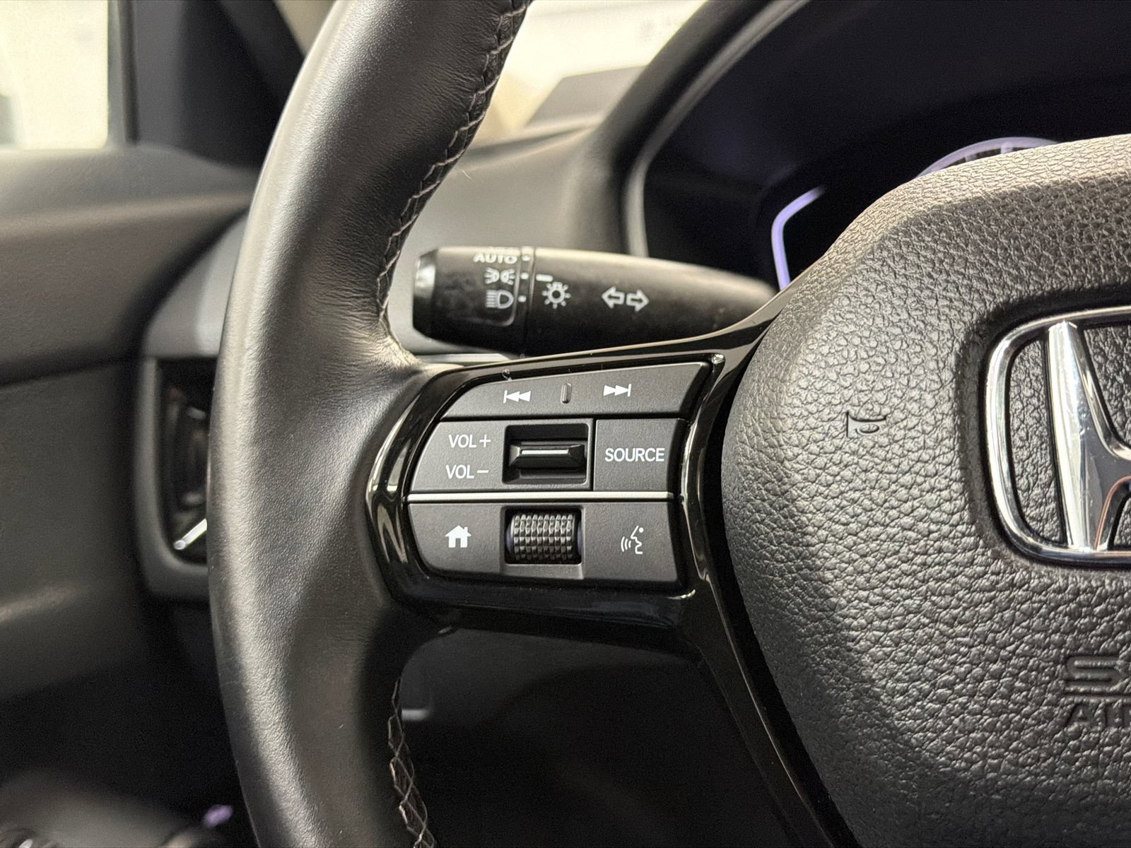 Used 2023 Honda Civic EX image 19
