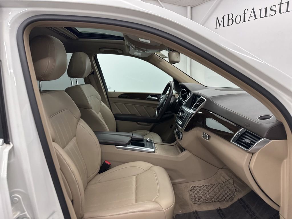 Certified 2016 Mercedes-Benz GL 450 4MATIC image 30