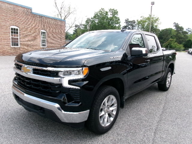 Used 2025 Chevrolet Silverado 1500 LT image 8