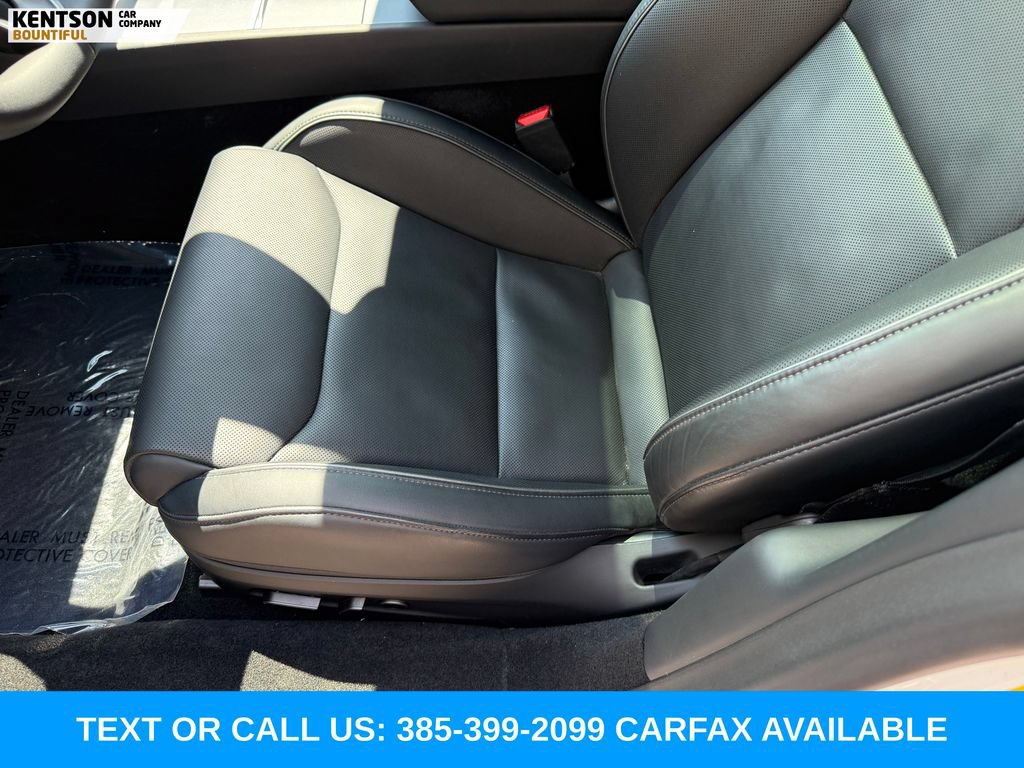 Used 2025 Tesla Model 3 Performance AWD/4WD image 29