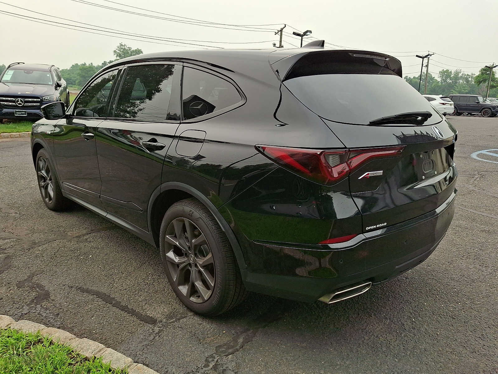 Used 2023 Acura MDX A-Spec AWD/4WD image 3