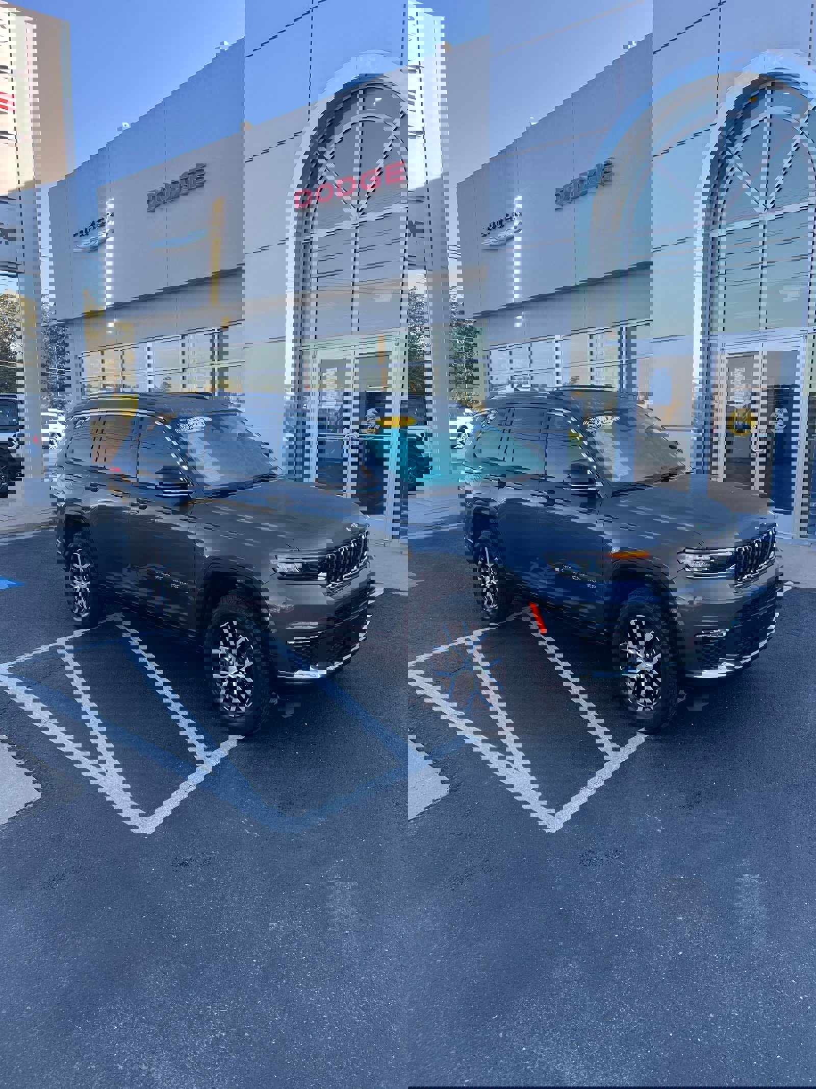 Used 2023 Jeep Grand Cherokee L Limited