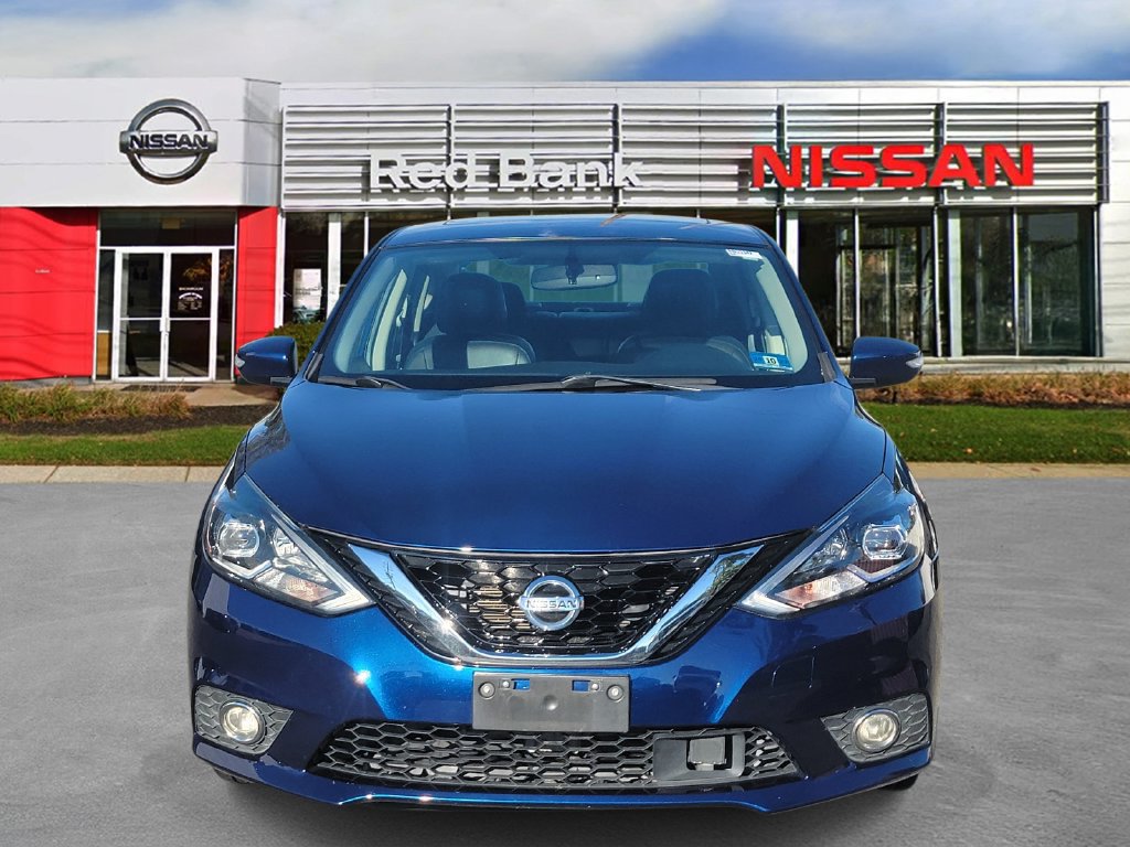 Used 2016 Nissan Sentra SR w/ SR Premium Package FWD image 2