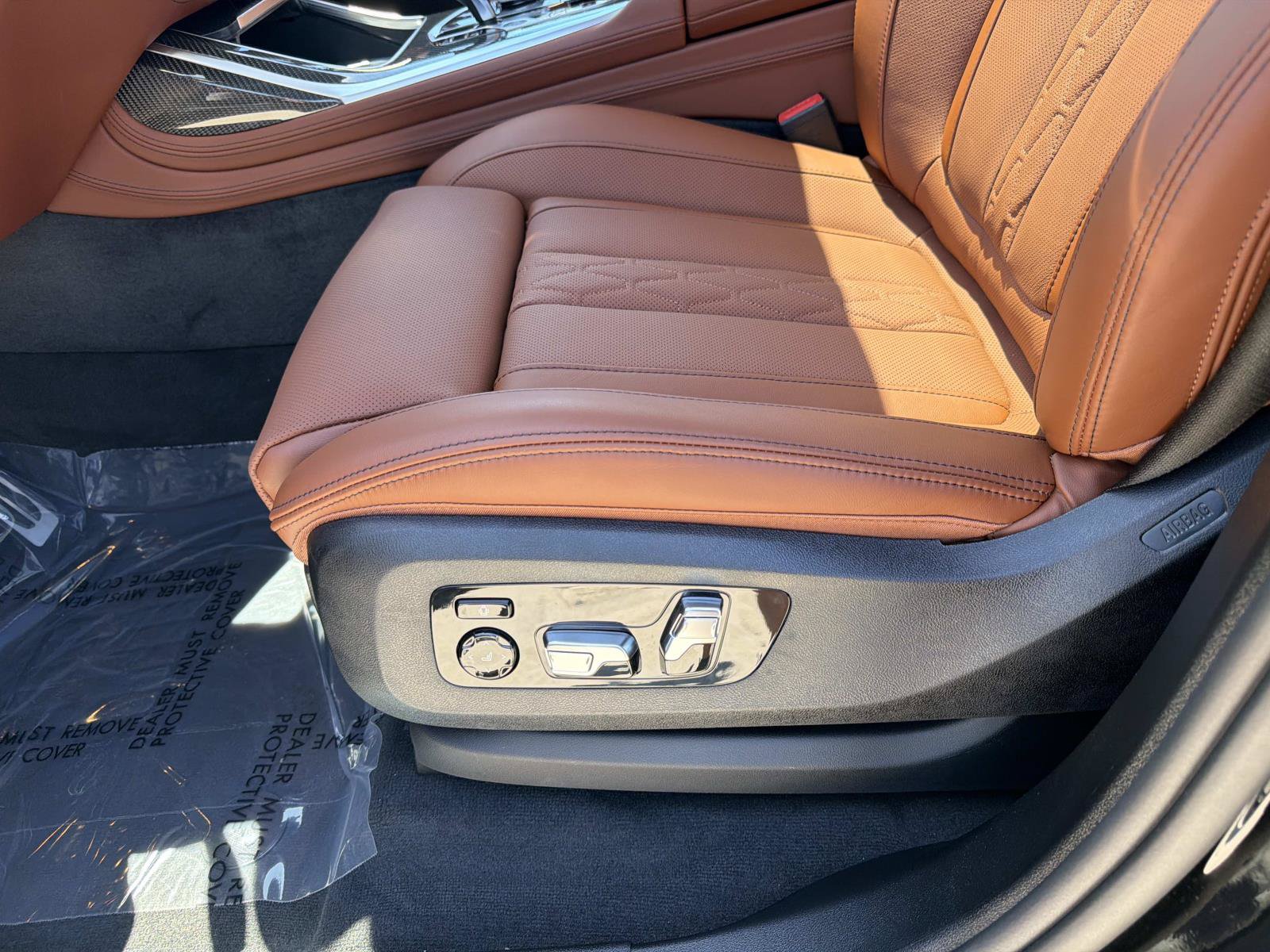New 2026 BMW ALPINA XB7 AWD/4WD image 16