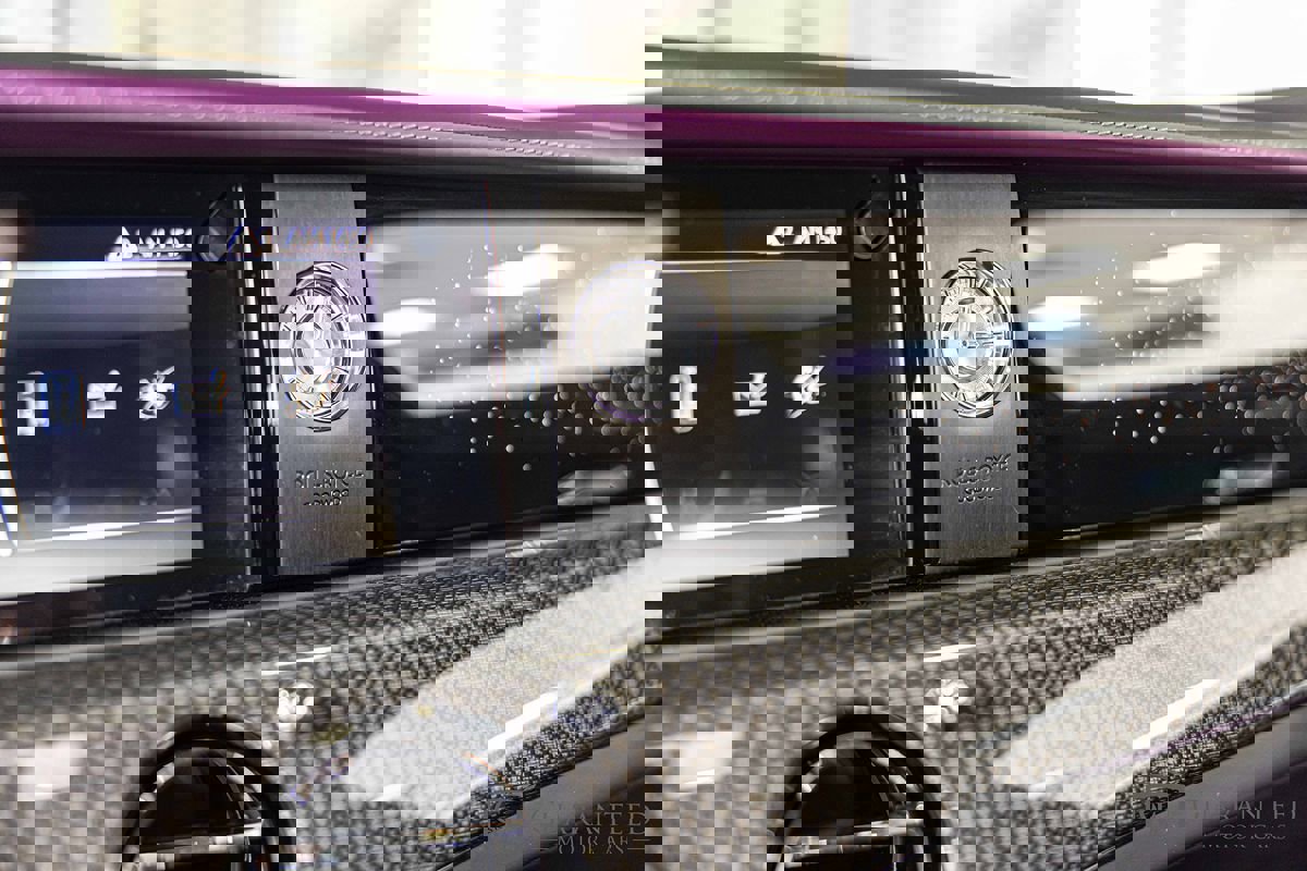 Used 2024 Rolls-Royce Ghost Black Badge image 39