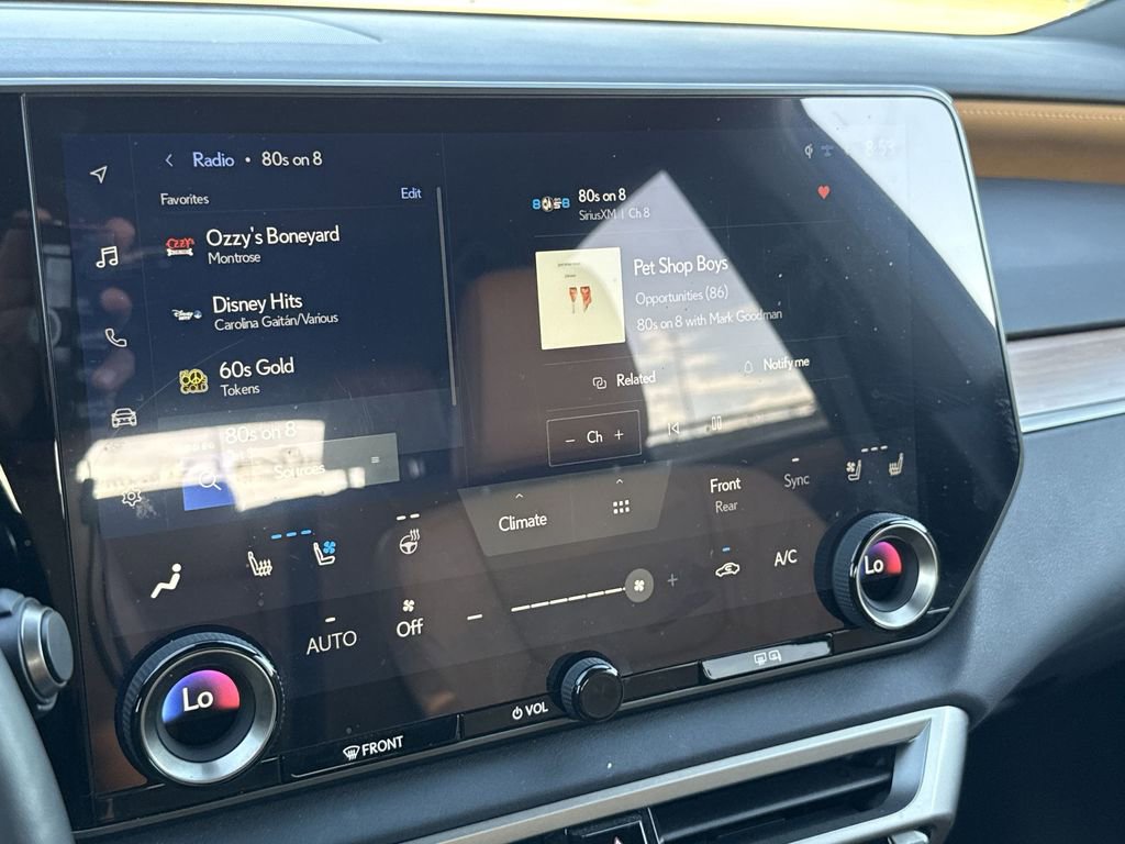 Used 2025 Lexus RX 350 Premium w/ Accessory Package (Z1) image 23