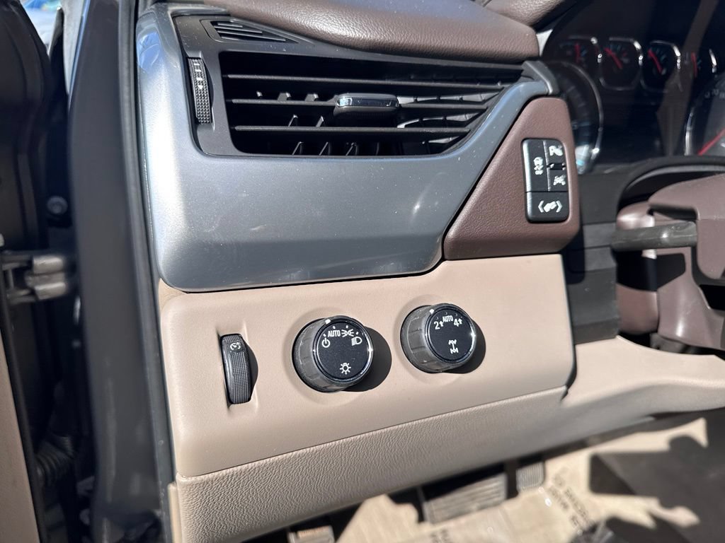Used 2019 Chevrolet Tahoe LT AWD/4WD image 12