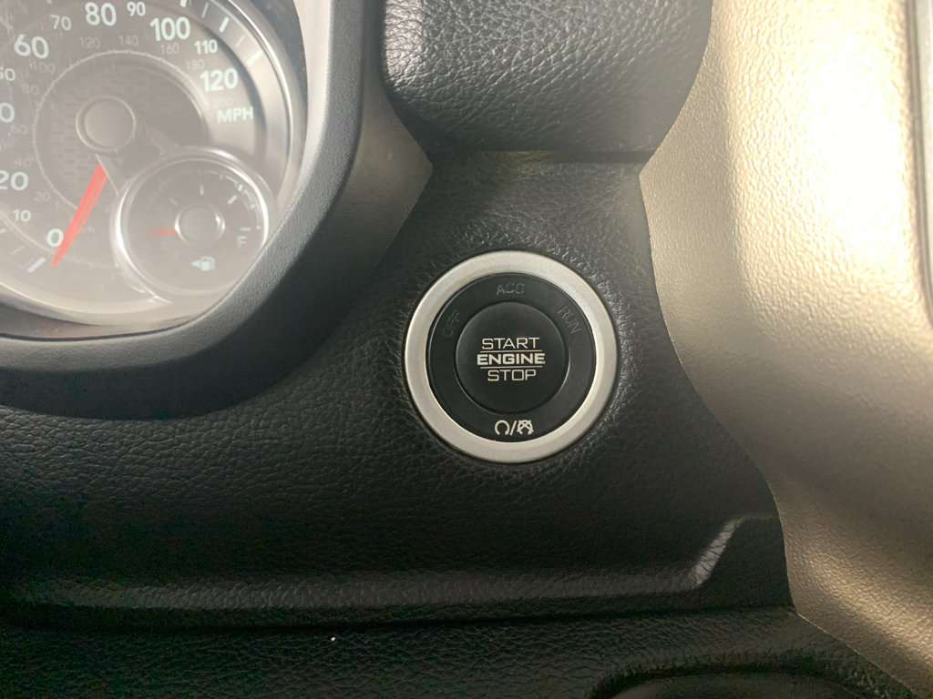 Used 2020 RAM 1500 Laramie RWD image 16