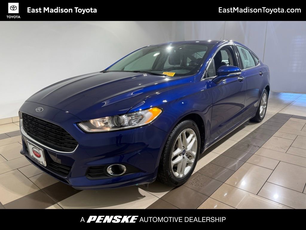 Used 2013 Ford Fusion SE image 1