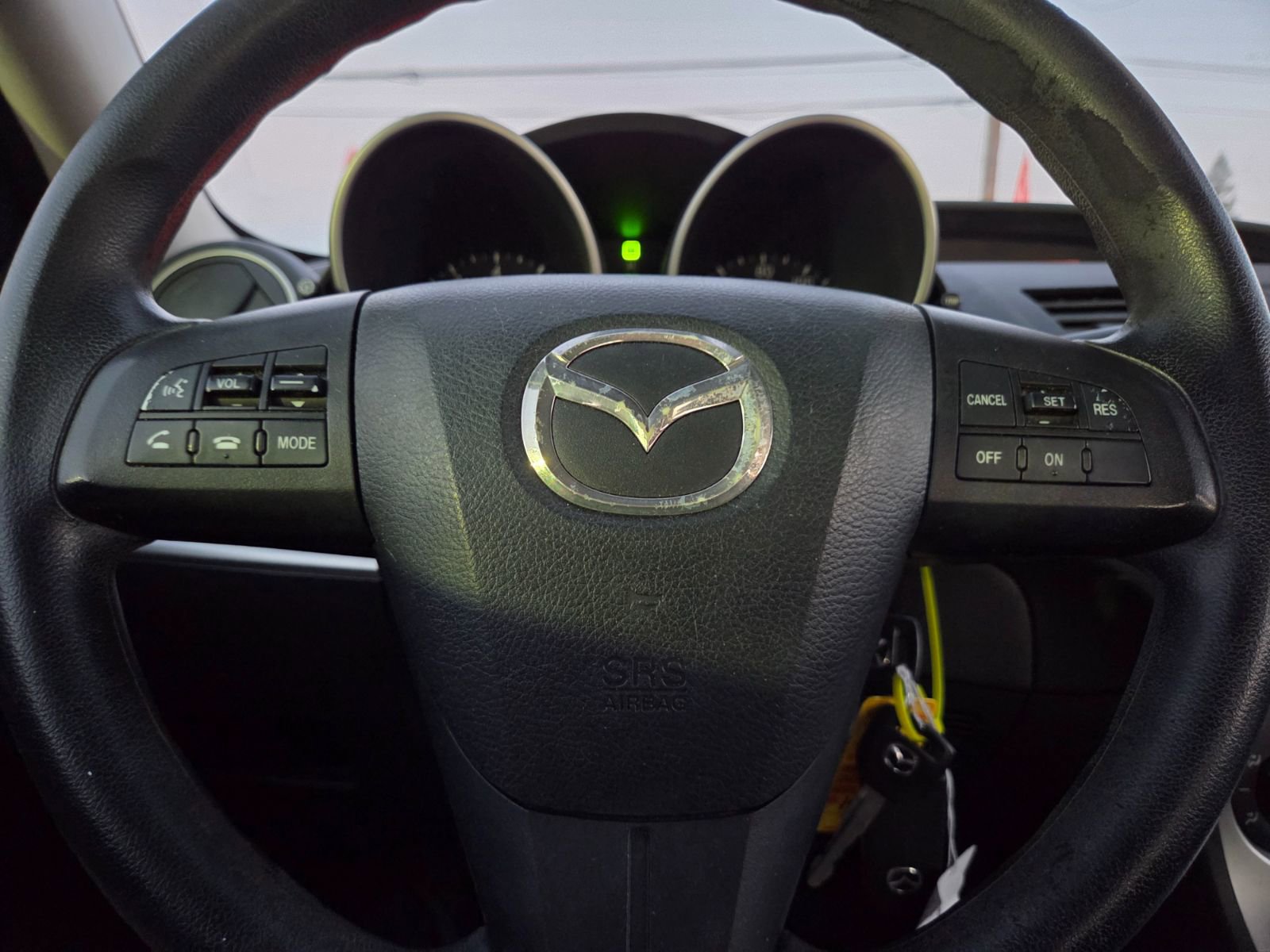 Used 2010 MAZDA MAZDA3 i Touring image 14