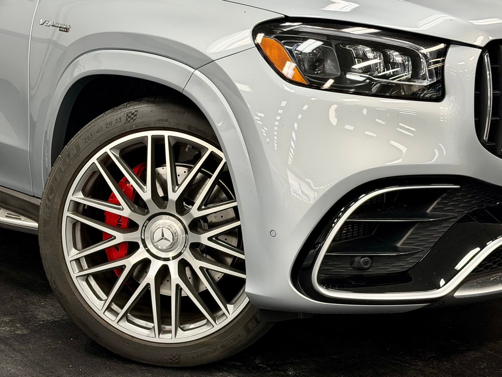 Used 2024 Mercedes-Benz GLS 63 AMG 4MATIC image 4