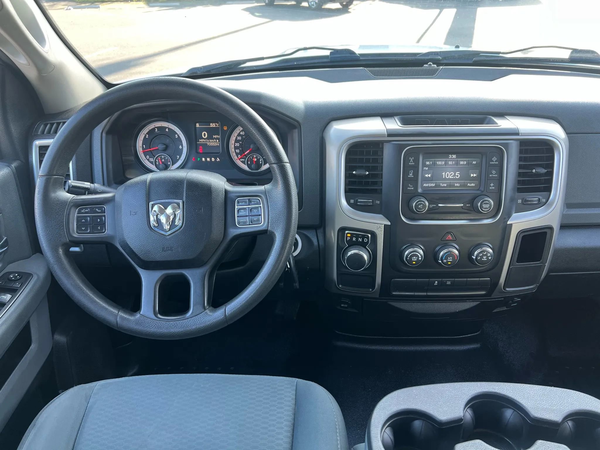 Used 2015 RAM 1500 Classic SLT RWD image 10