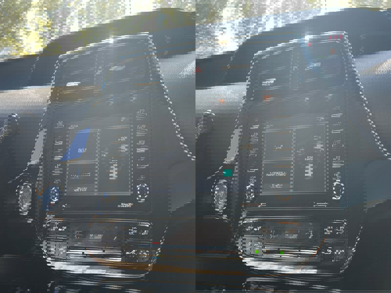 Used 2022 Toyota Prius XLE w/ Advanced Technology Package image 34