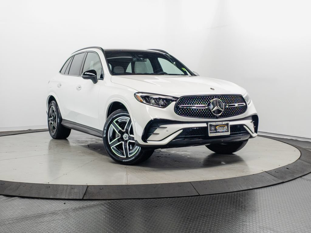 Certified 2026 Mercedes-Benz GLC 300 4MATIC image 1