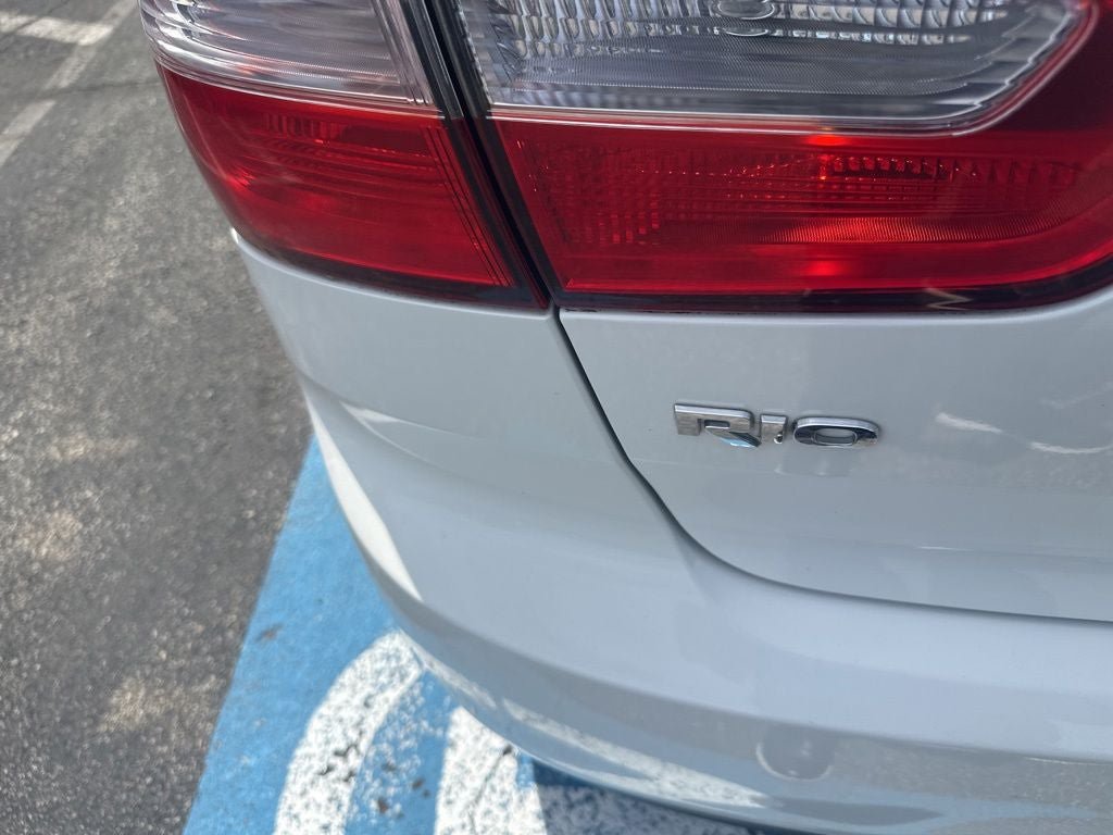 Used 2015 Kia Rio LX w/ Power Package FWD image 6