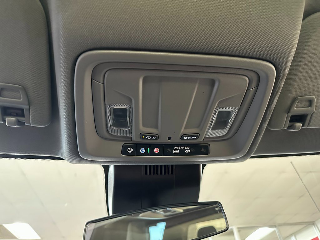 Used 2023 GMC Sierra 1500 SLE image 32