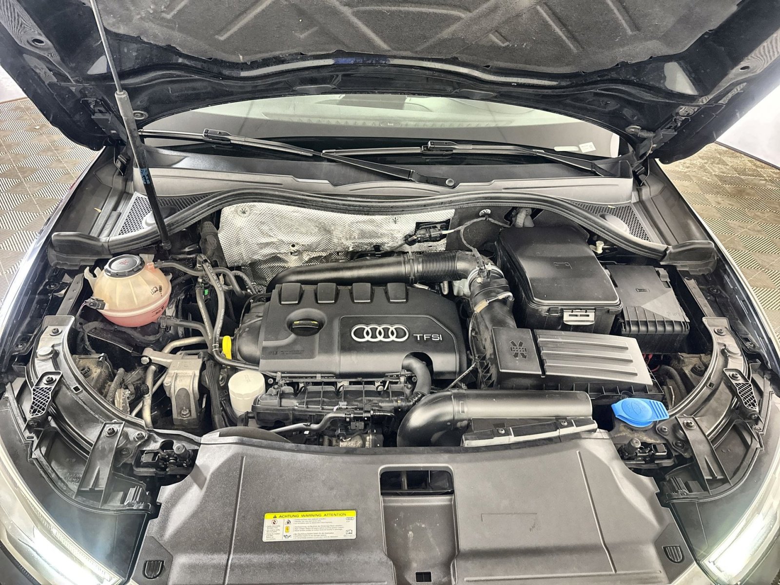 Used 2018 Audi Q3 2.0T Premium FWD image 28