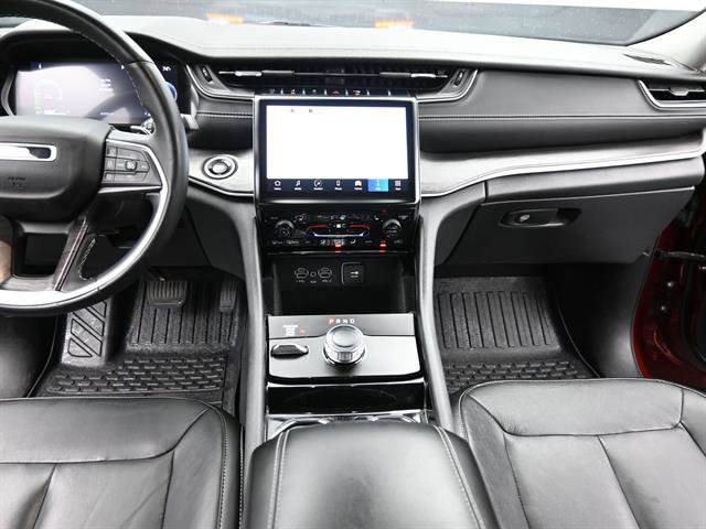 Used 2022 Jeep Grand Cherokee L Limited AWD/4WD image 14
