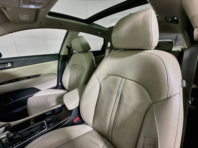 Used 2018 Kia Optima EX w/ Premium Package FWD image 25