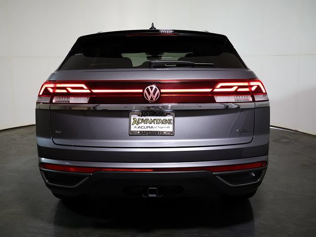 Used 2025 Volkswagen Atlas Cross Sport SE AWD/4WD image 10