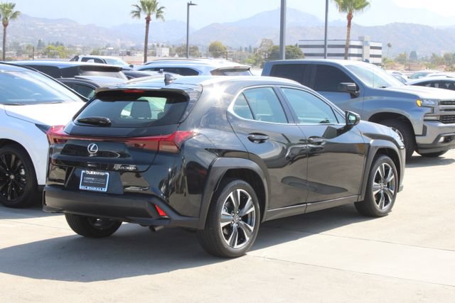 Certified 2025 Lexus UX 300h FWD image 21