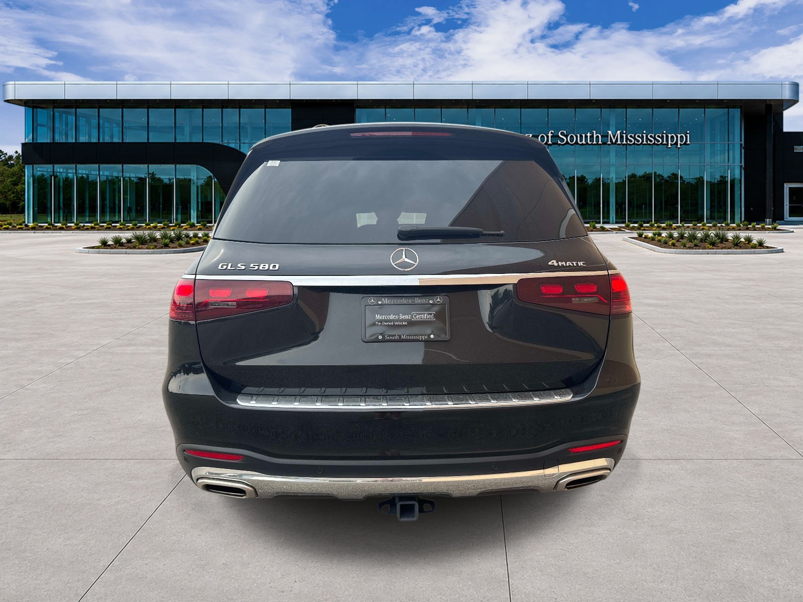 Used 2025 Mercedes-Benz GLS 580 4MATIC image 7